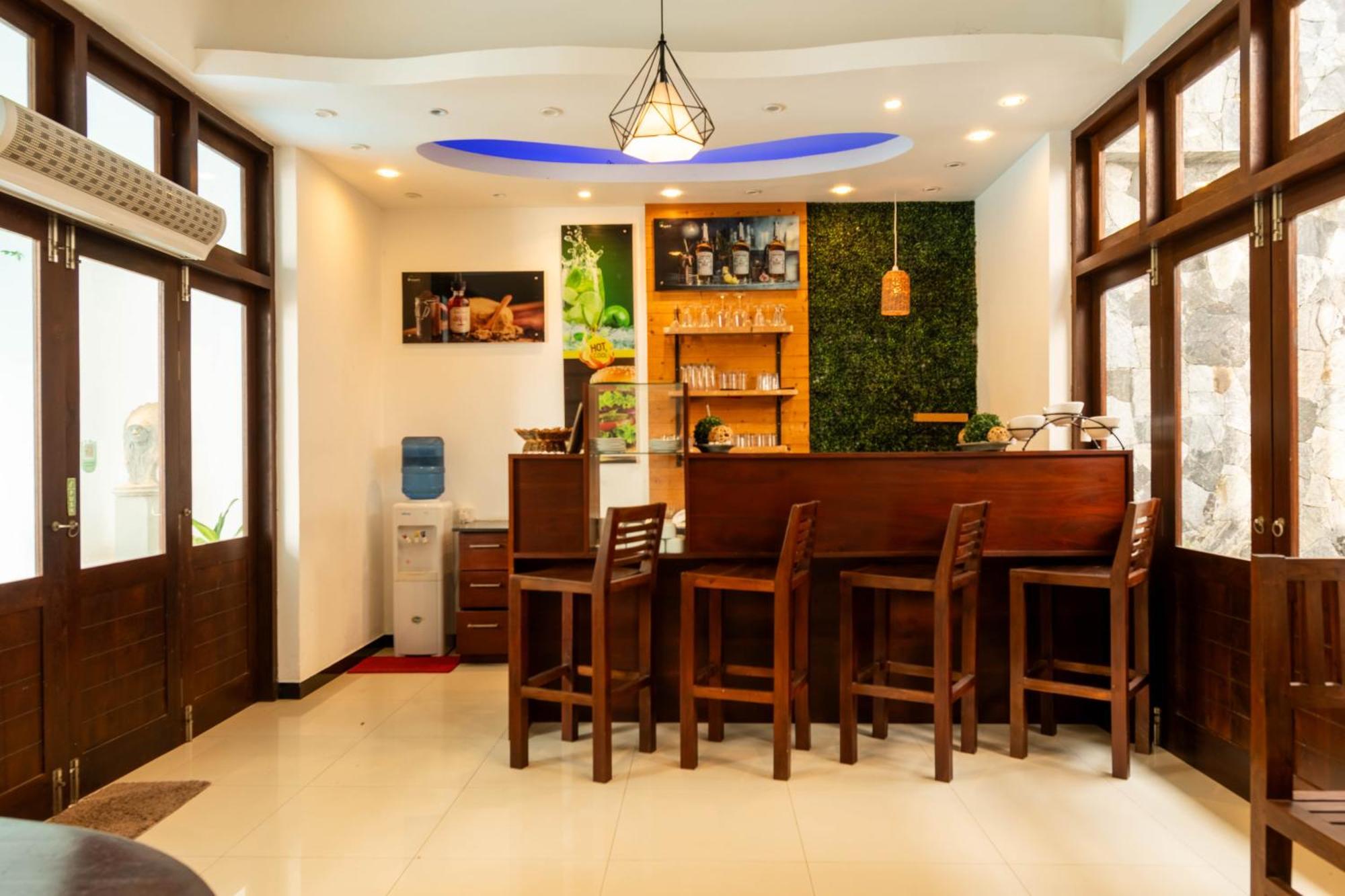 Hotel Bella Vista アヌラーダプラ エクステリア 写真